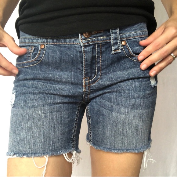 Vigoss Jeans Shorts Women’s 25 distressed - Picture 1 of 8